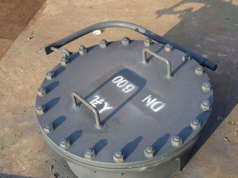 垂直（zhí）吊蓋DN600人（rén）孔